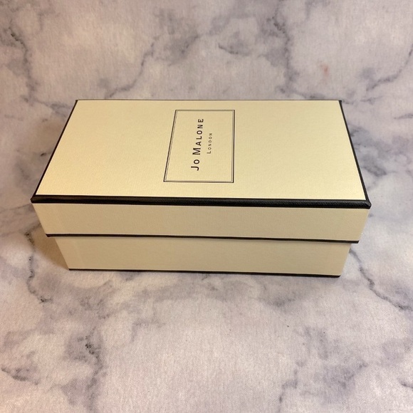 Jo Malone Rectangular Box - 6.5L x 3.5W x 2.5D Cream - NEW - Picture 2 of 9